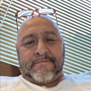 Meet your Posher, Larry